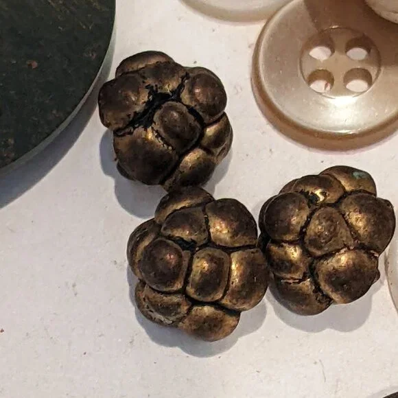 13.8oz Vintage Antique Button Brass Military Army Sailor Locket Mixed Sewing Lot - Picture 2 of 16